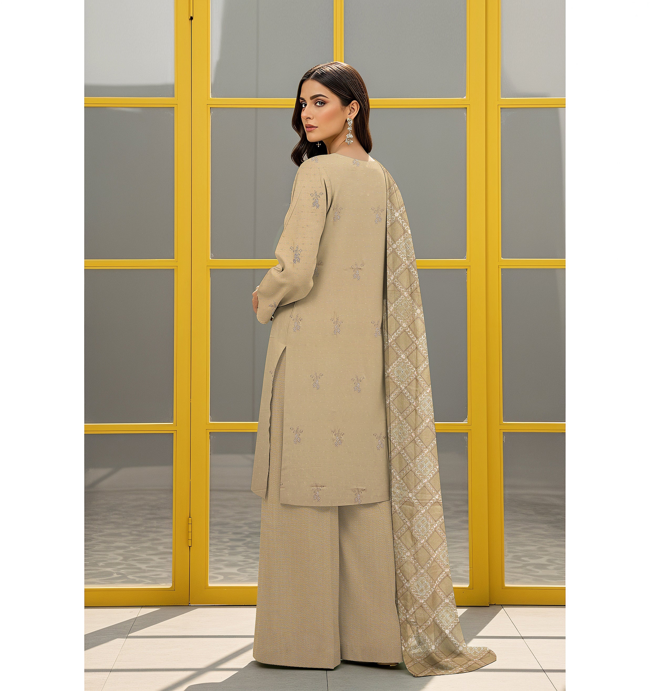 Soft Caramel (Unstitched)